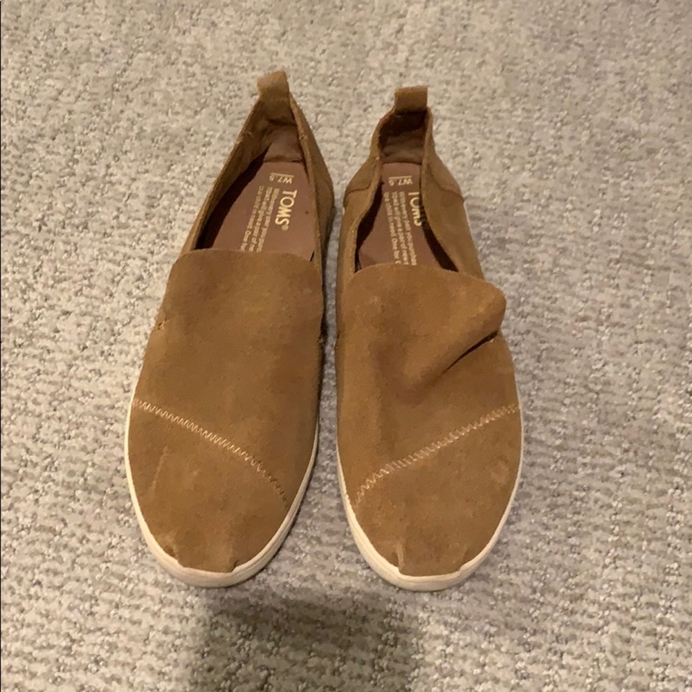 Toms Slip Ons
